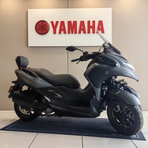 YAMAHA TRICITY 300
