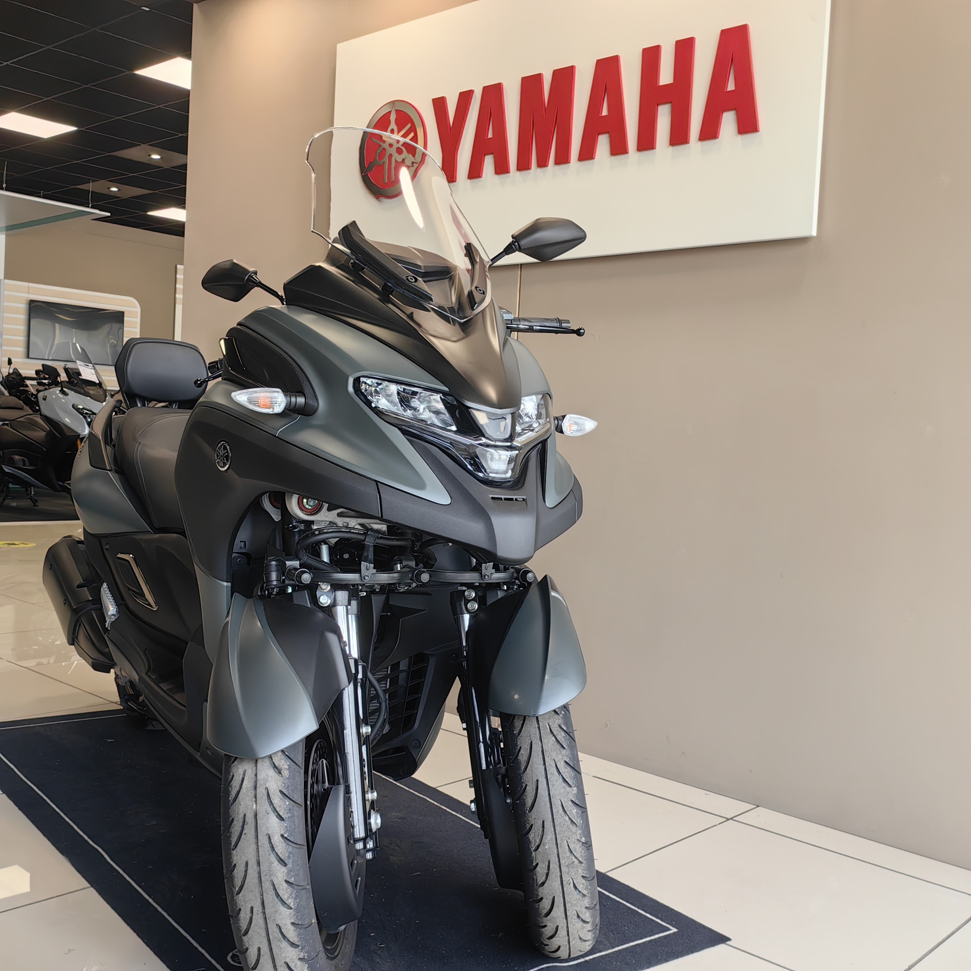 YAMAHA TRICITY 300 – Image 3