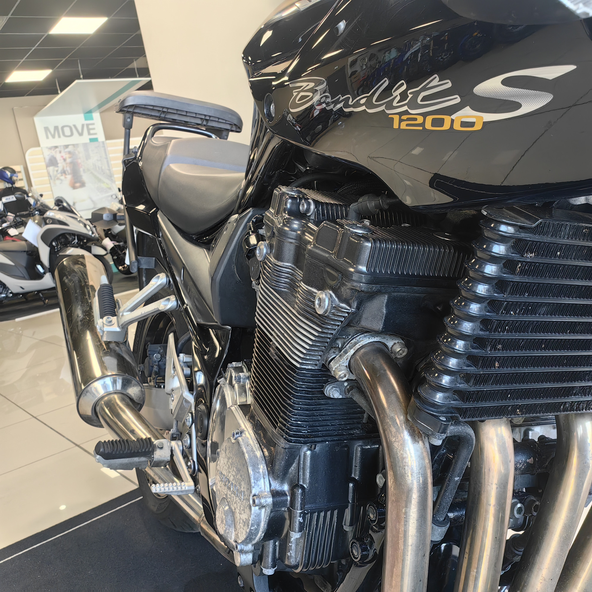 SUZUKI GSF 1200 S BANDIT – Image 5