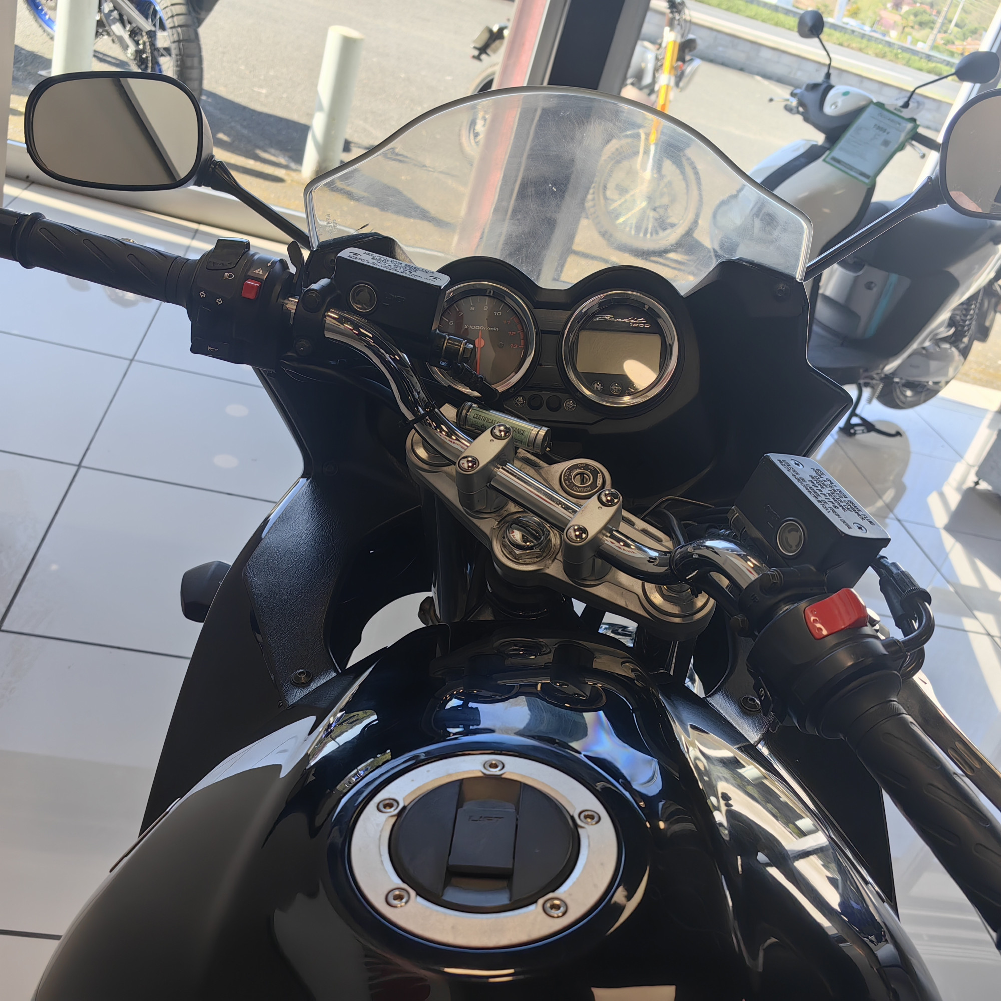 SUZUKI GSF 1200 S BANDIT – Image 6