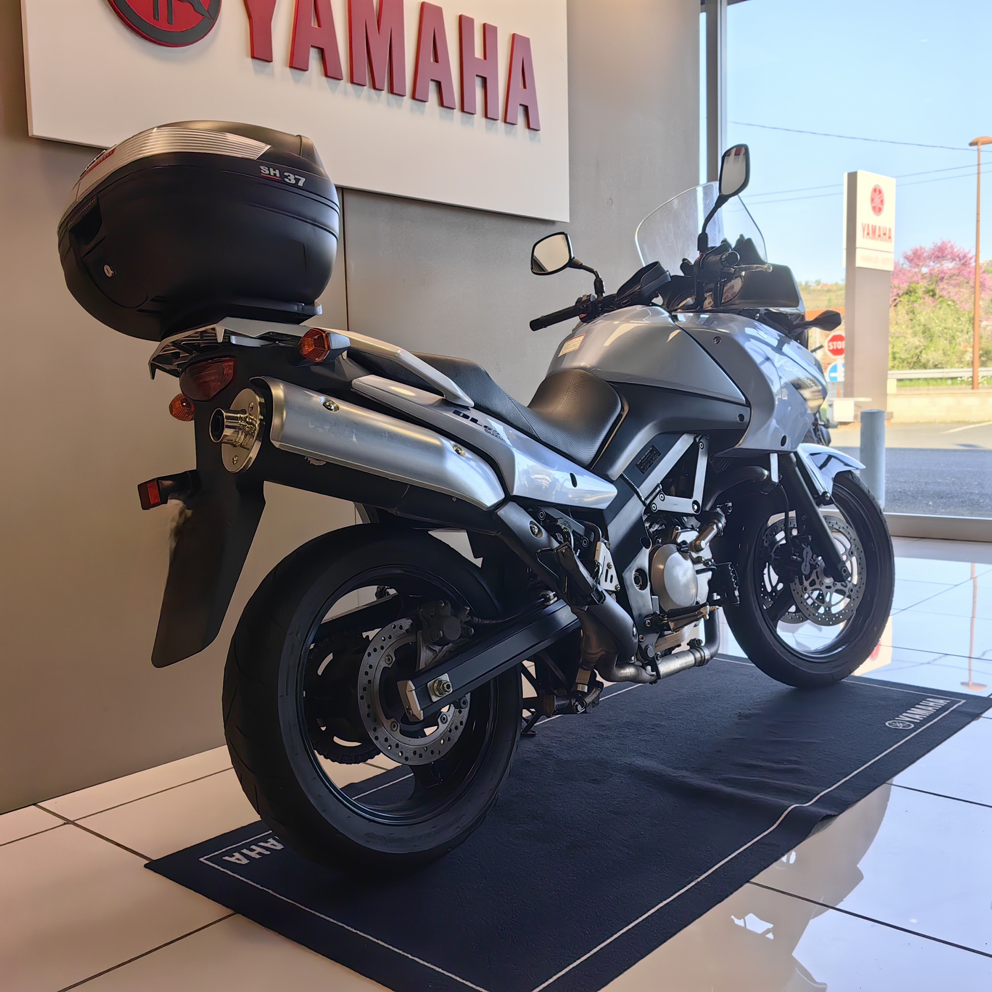 SUZUKI V-STROM 650 – Image 3
