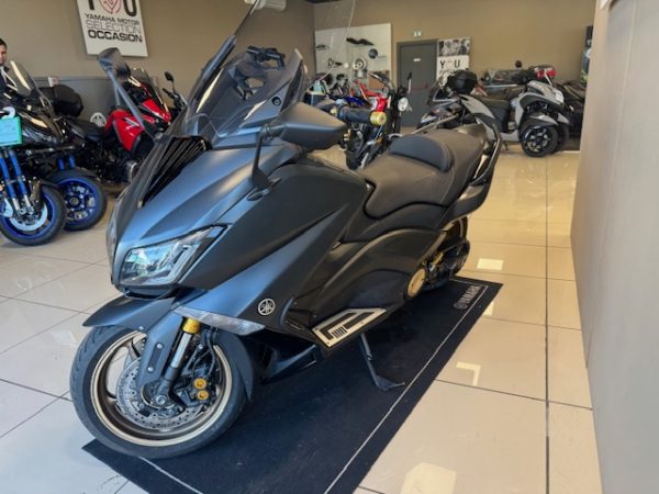 YAMAHA XP T-MAX 530 IRON MAX – Image 6