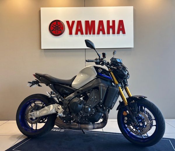 YAMAHA MT-09 SP