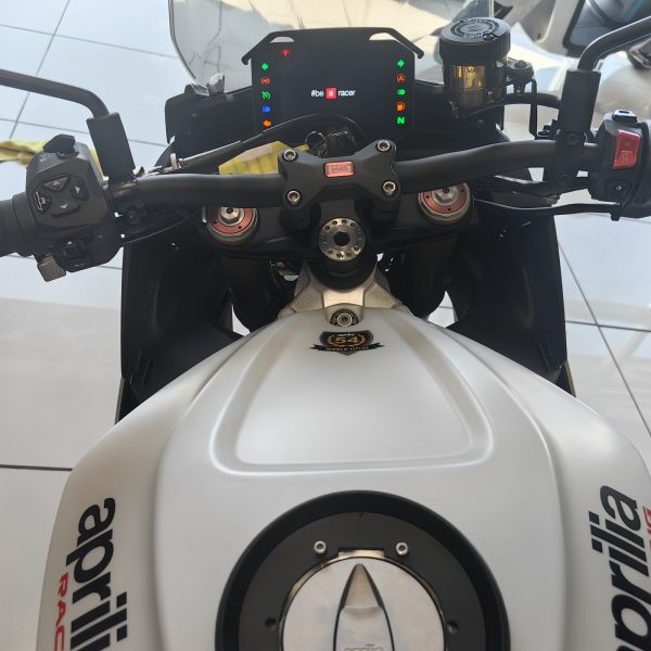 APRILIA TUONO 1100 V4 R – Image 4