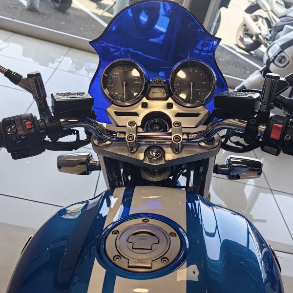 YAMAHA XJR 1300 – Image 3