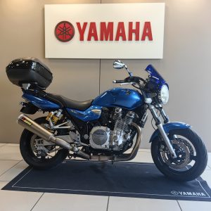 YAMAHA XJR 1300