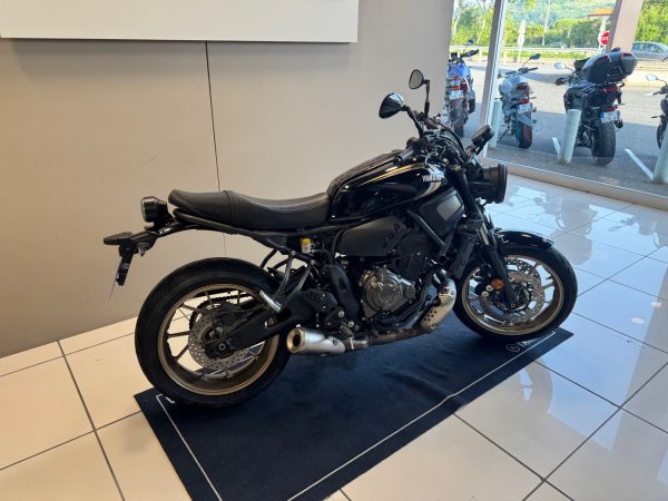YAMAHA XSR 700 ABS – Image 2