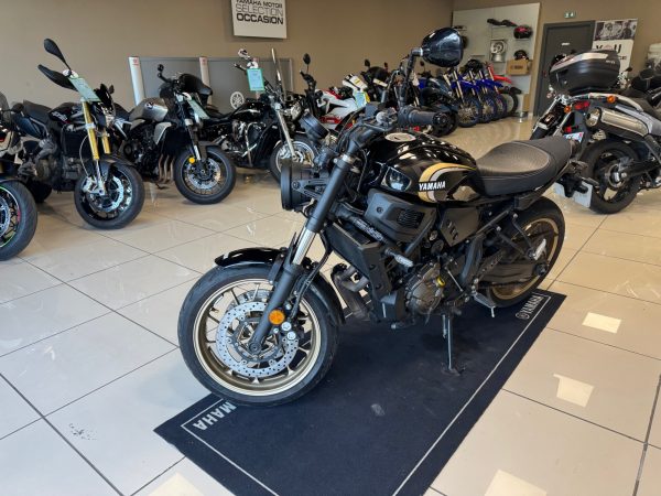 YAMAHA XSR 700 ABS – Image 3