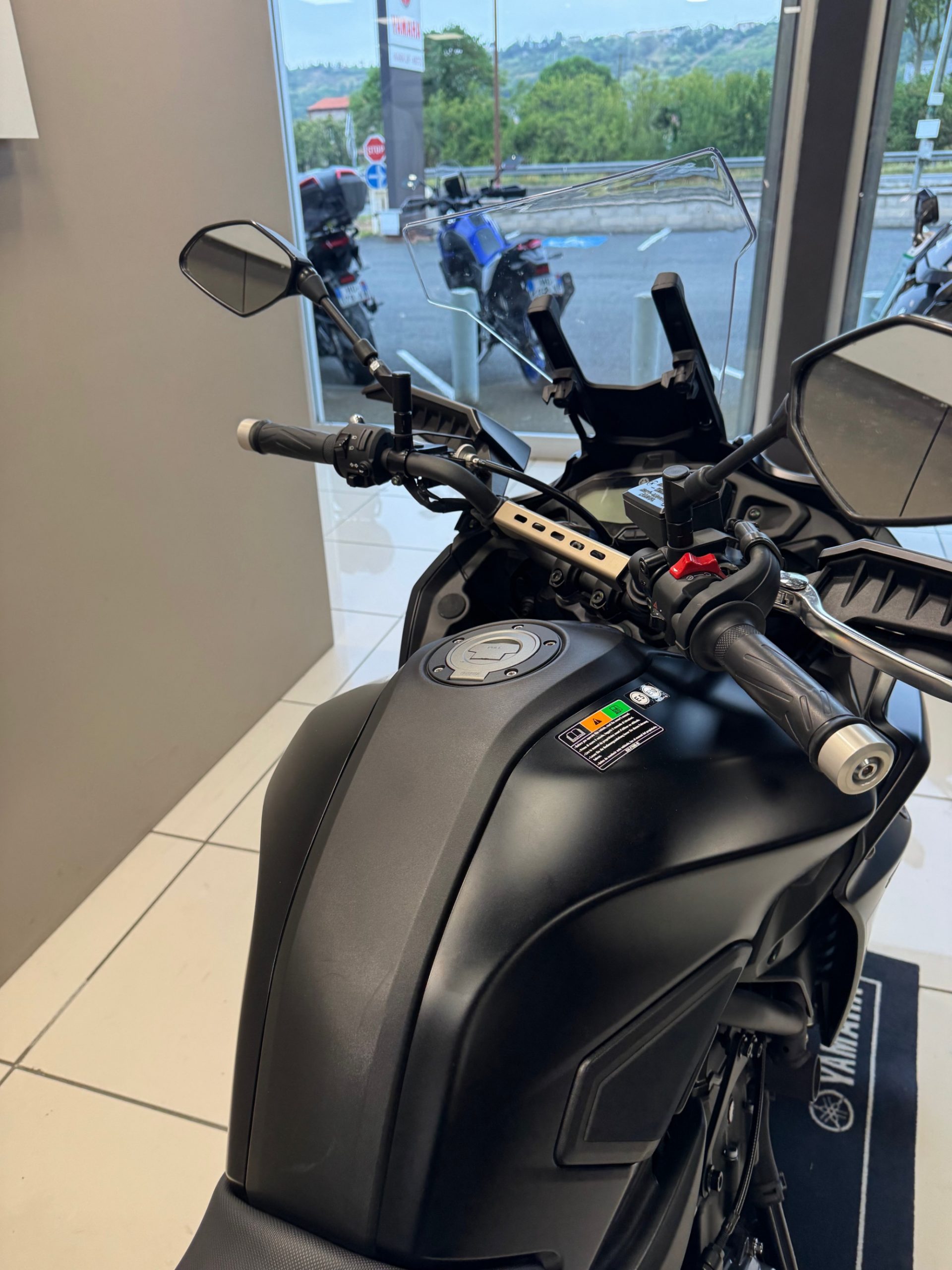 YAMAHA TRACER 700 – Image 4