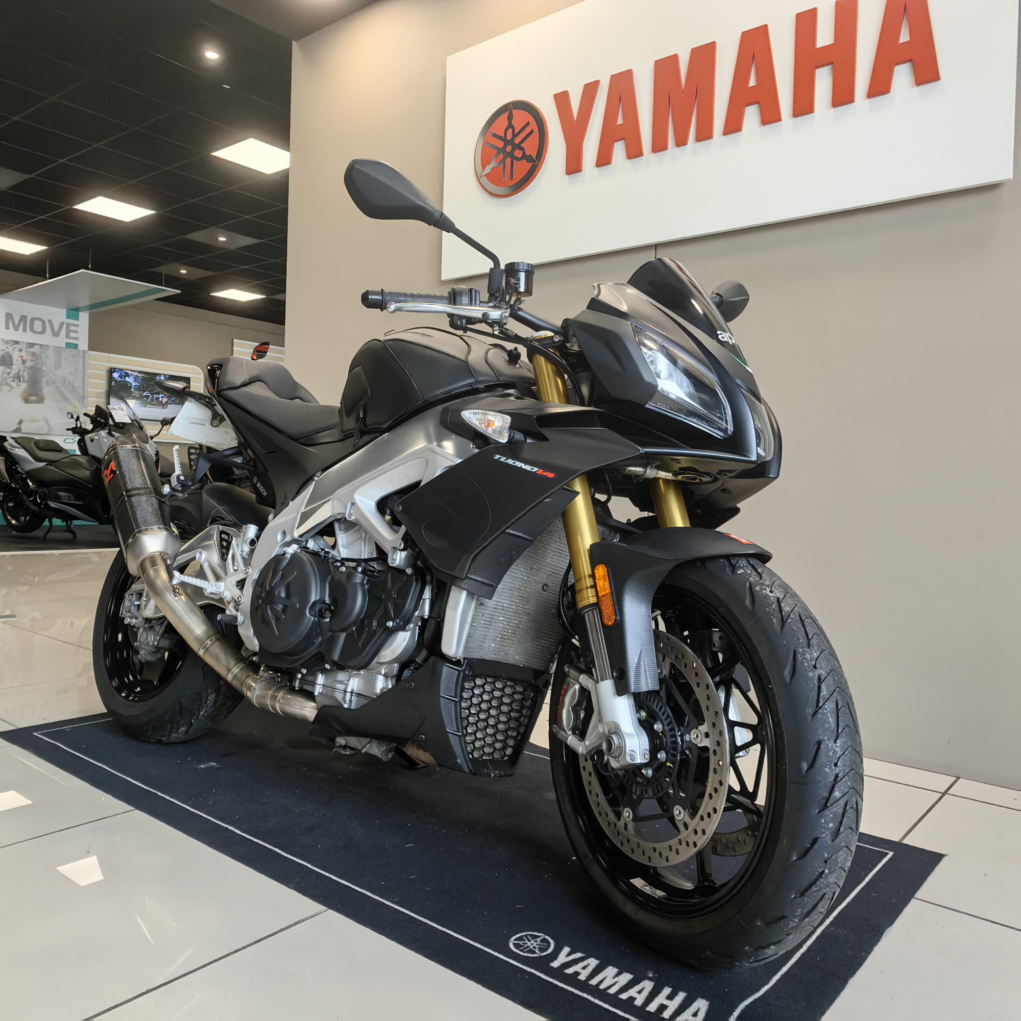 APRILIA TUONO 1100 V4 RR – Image 5