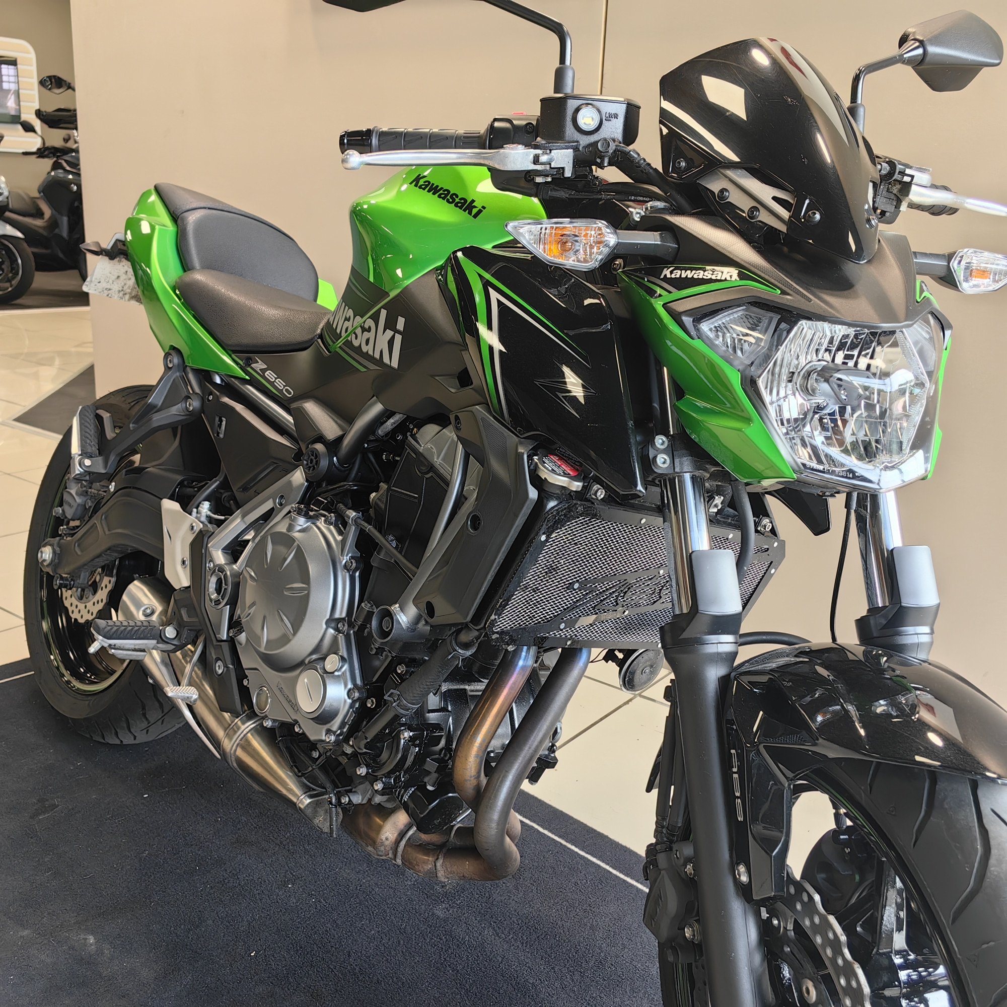 KAWASAKI Z 650 – Image 3