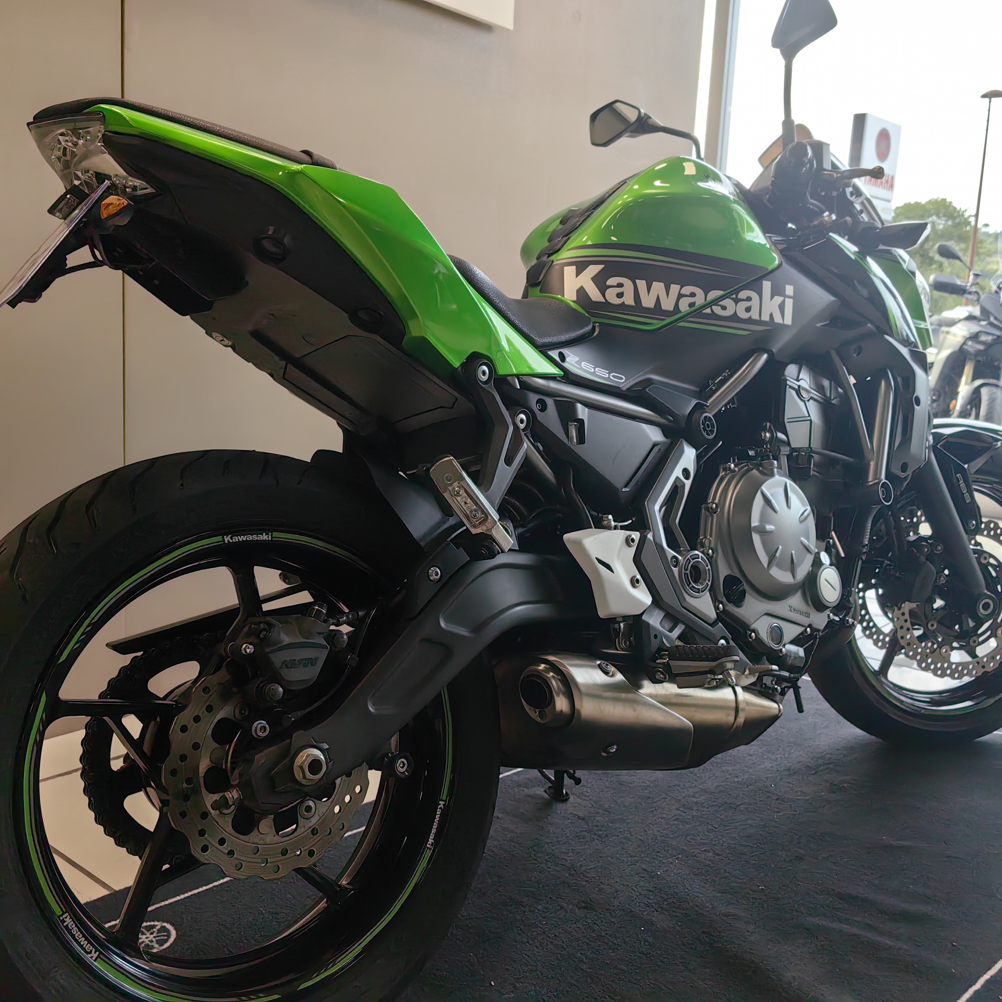 KAWASAKI Z 650 – Image 7