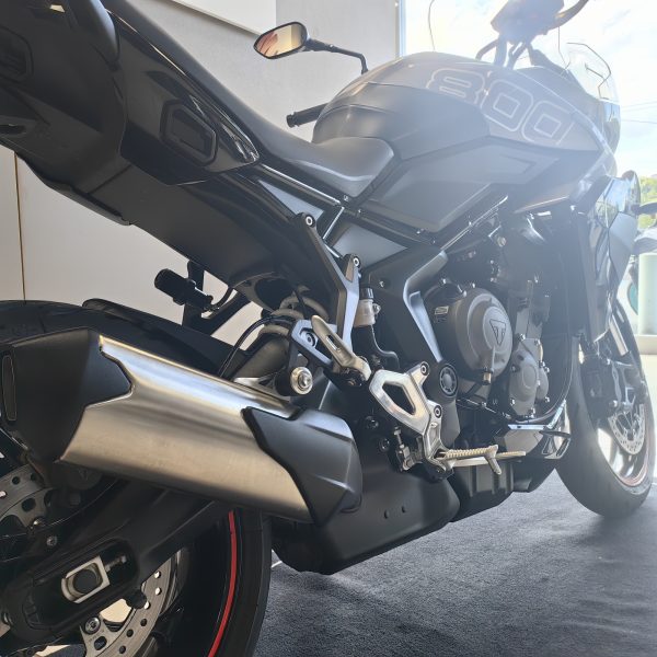 TRIUMPH TIGER 800 – Image 4