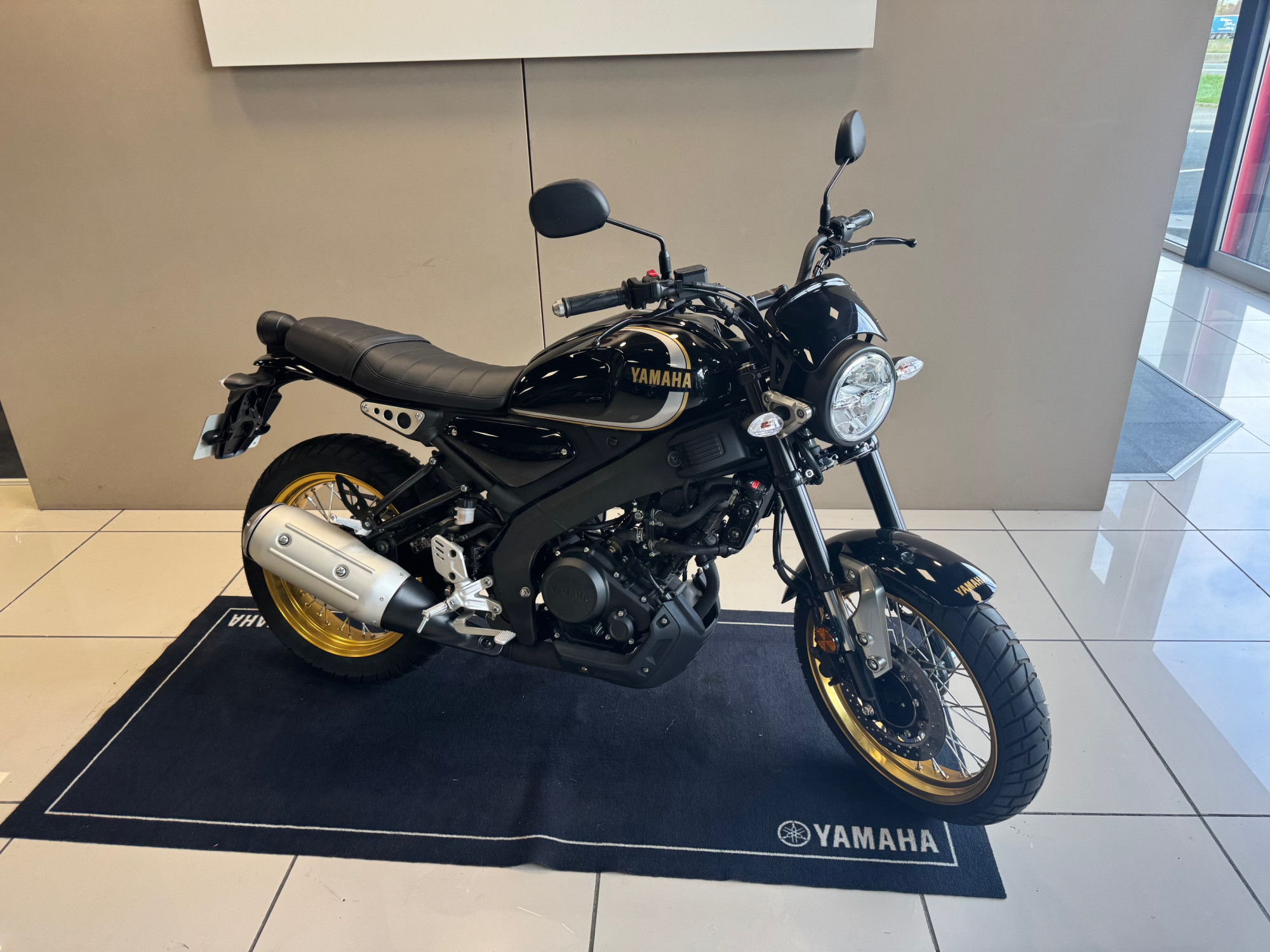 YAMAHA XSR 125 Legacy – Image 5