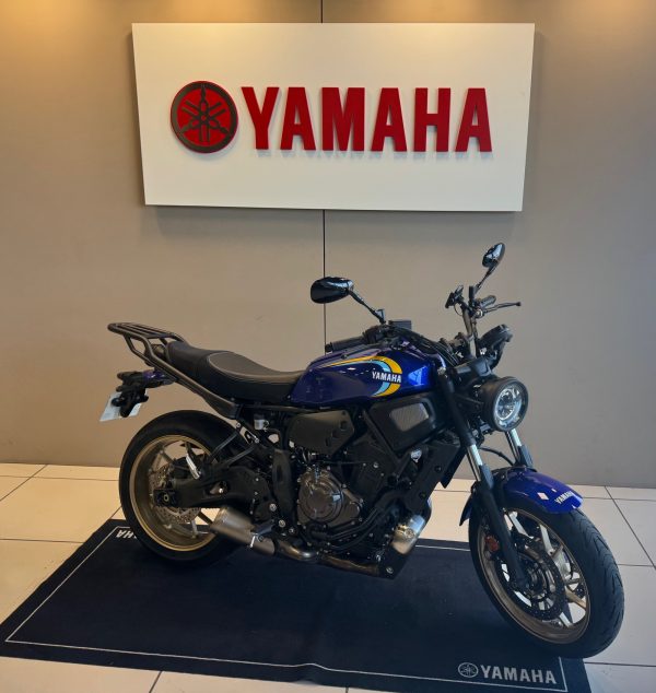 YAMAHA XSR 700