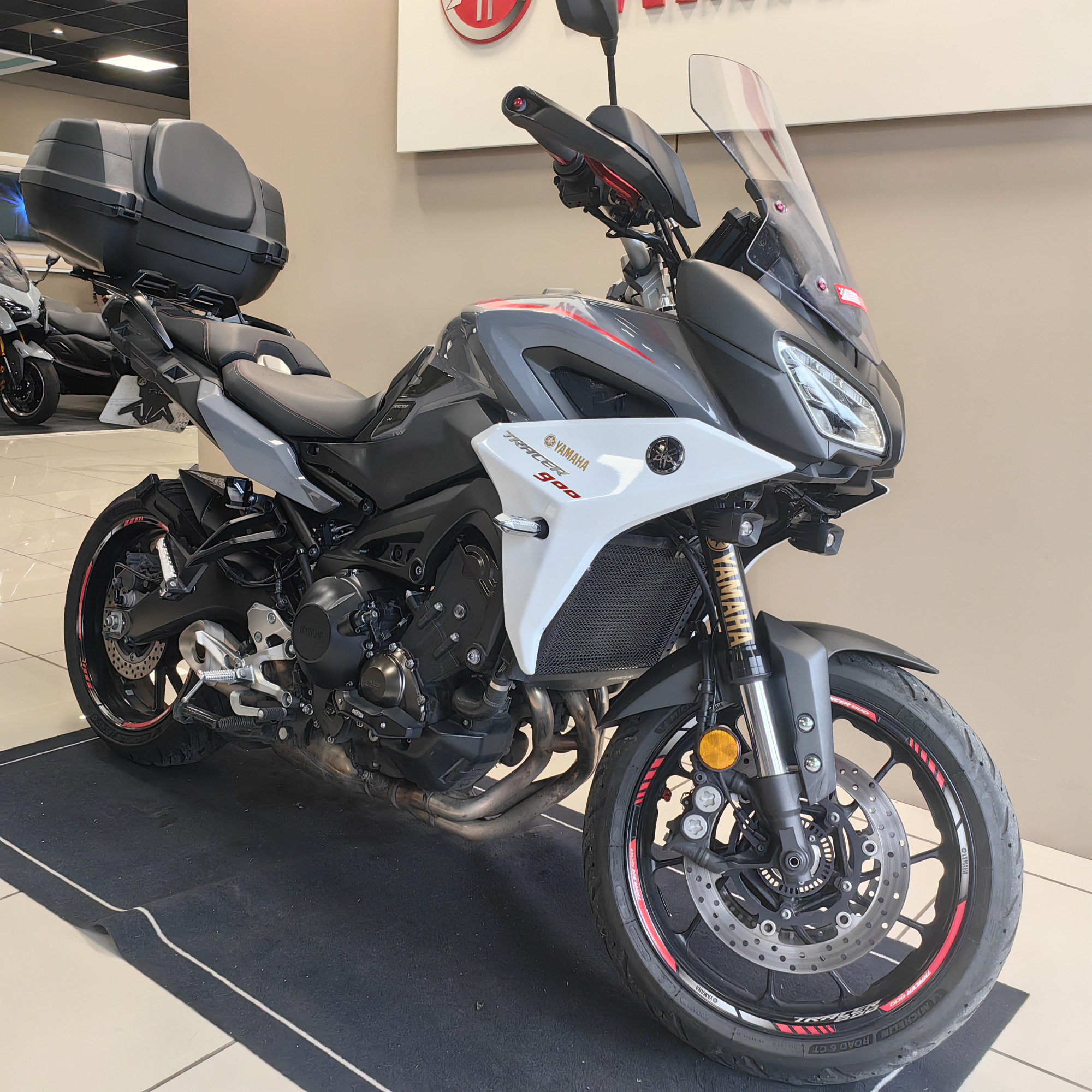 YAMAHA TRACER 900 – Image 6