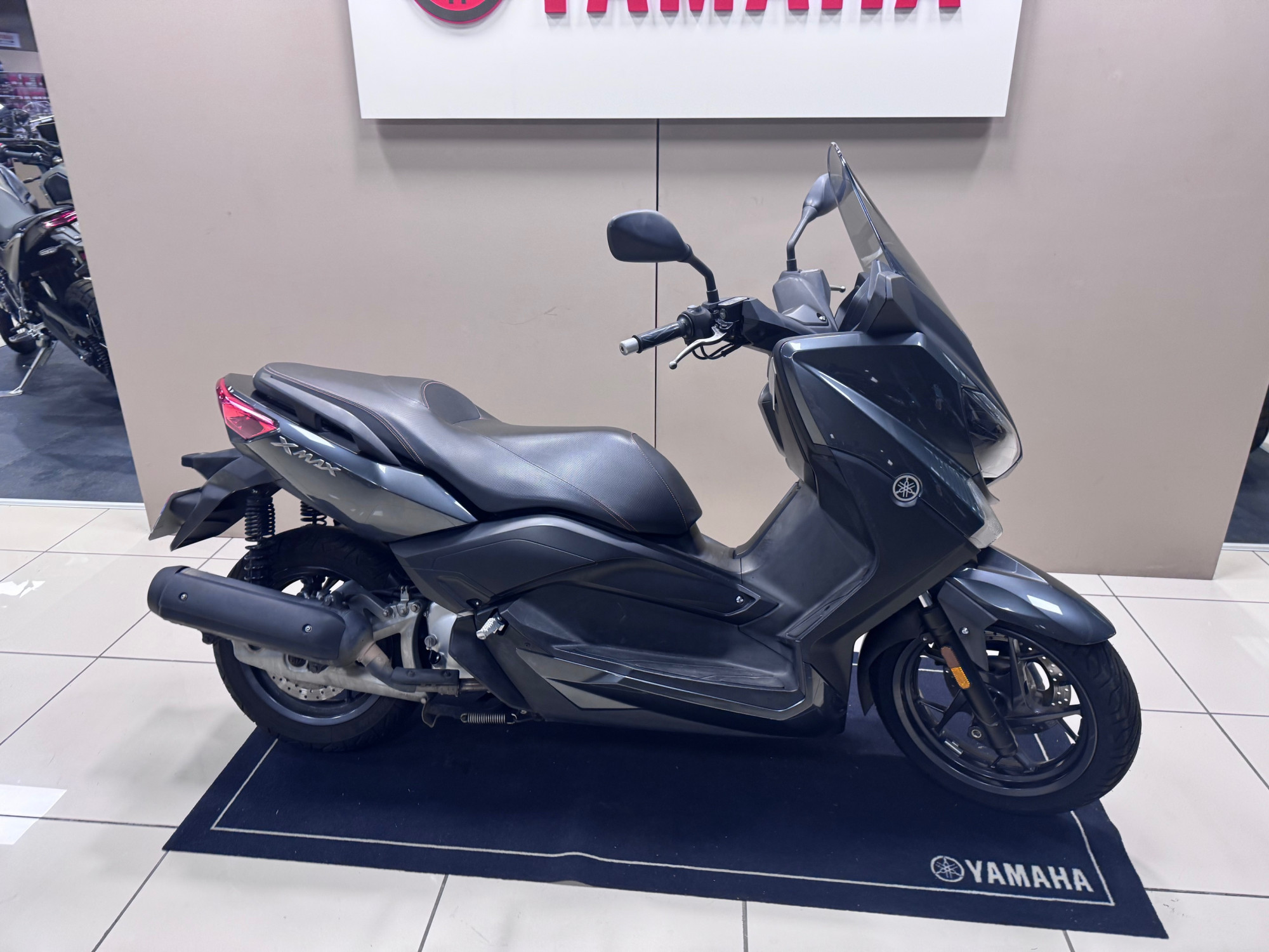 YAMAHA XMAX 125 – Image 5