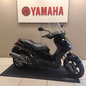 YAMAHA XMAX 125
