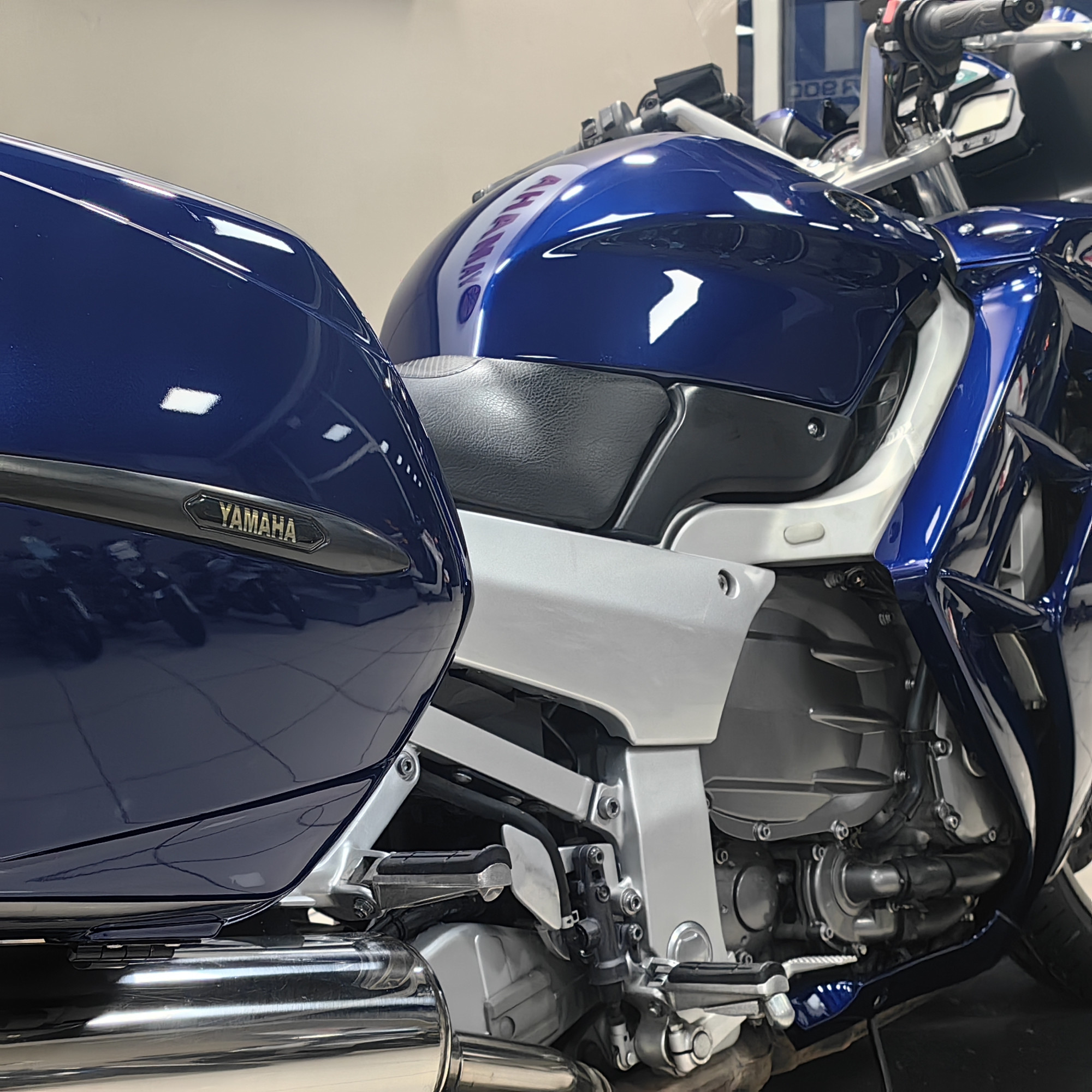 YAMAHA FJR 1300 – Image 6