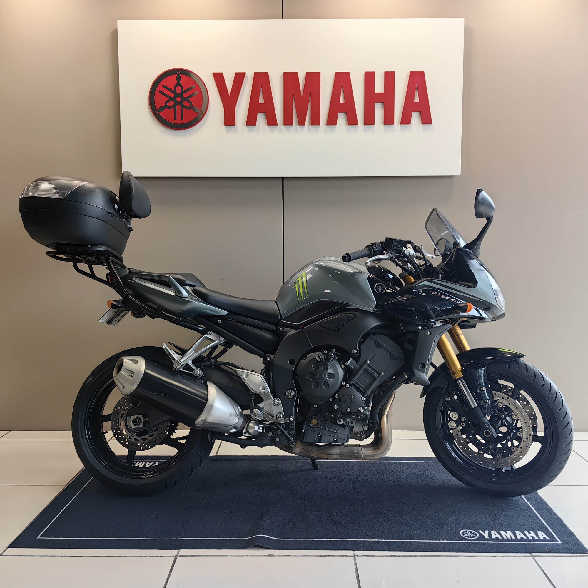 YAMAHA FZ1 – Image 6