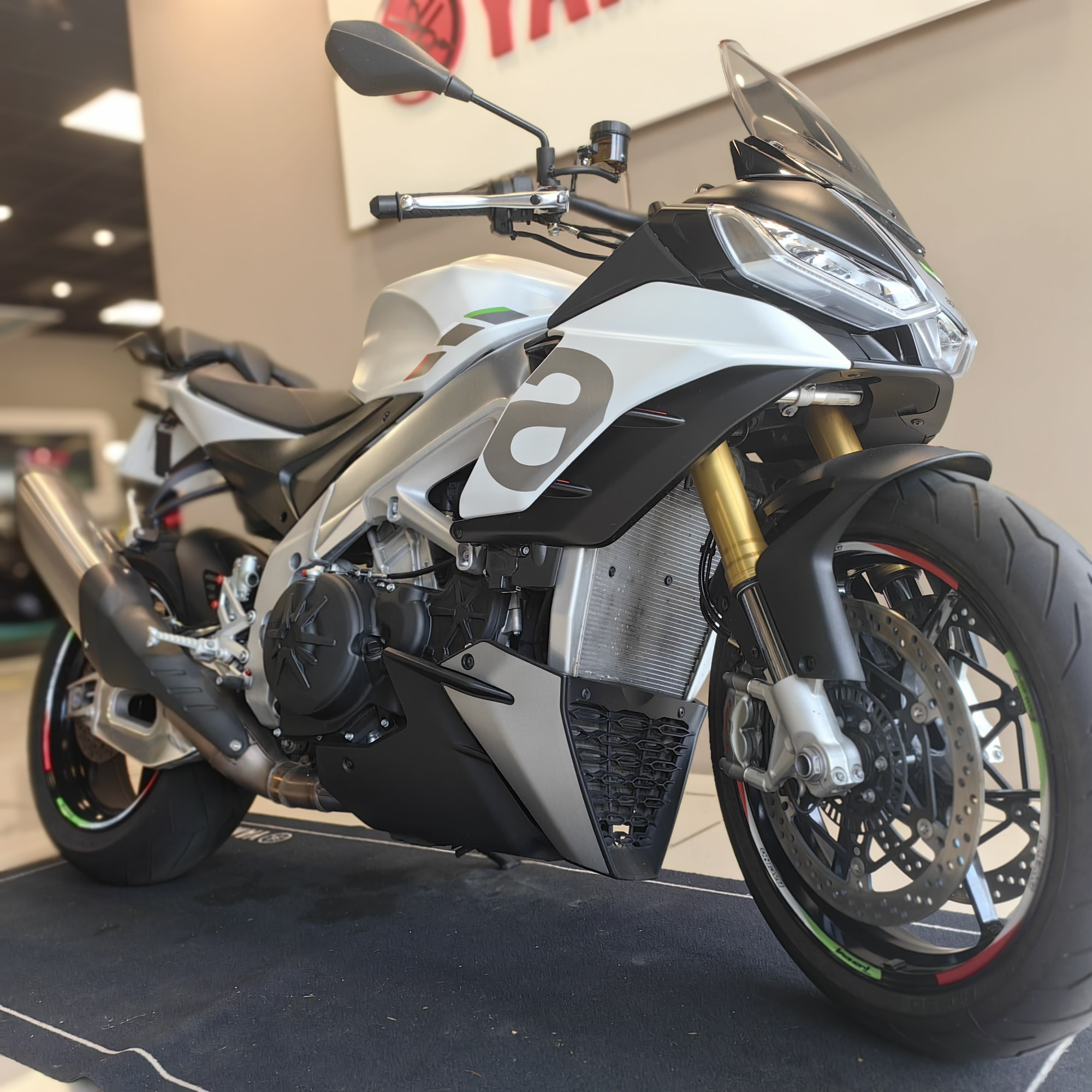 APRILIA TUONO 1100 V4 RR – Image 5