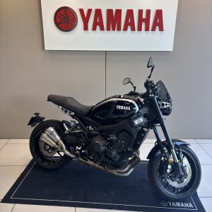YAMAHA XSR 900