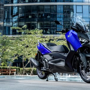 YAMAHA XMAX 125